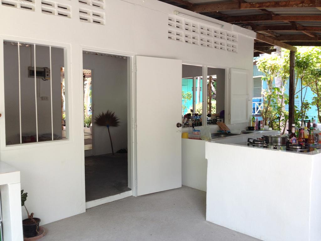 Sea Gate Beach Resort Thongsala Exterior photo